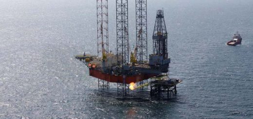 Украина намерена подать в суд на Россию за добычу газа в Черном море
