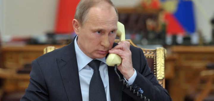путин-с-телефоном