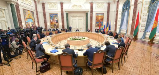 Прошедшее 26 августа очередное заседание Трёхсторонней контактной группы в Минске украинские СМИ называют «прорывом».
