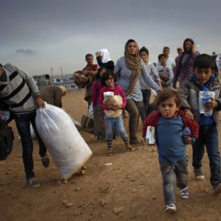 Турция грозит ЕС пересмотром договора о беженцах