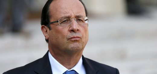 Президент Франции сожалеет о санкциях против России