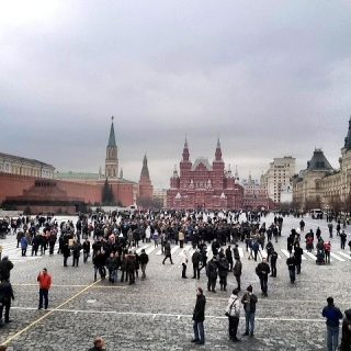 У населения нет денег для крупных покупок и сбережений