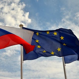 Франция готова обсуждать создание торговой зоны Россия-ЕС
