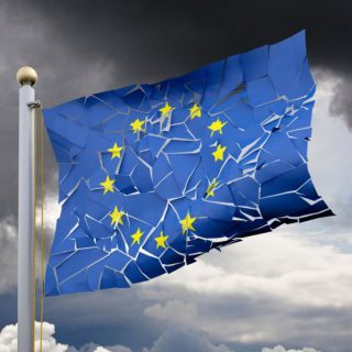Только перестановка политических сил сможет кардинально изменить состояние стран Европы