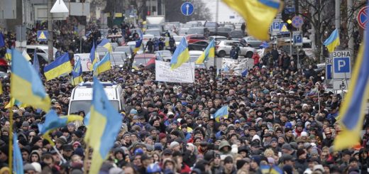 72% жителей Украины негативно оценивают ситуацию в стране