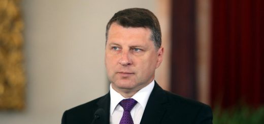 Президент Латвии Раймонд Вейонис