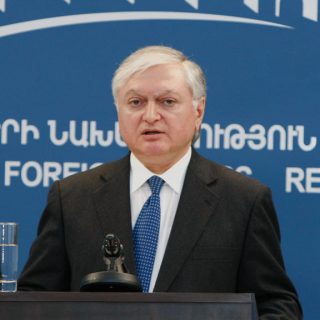 Глава МИД Армении Налбандян