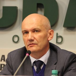 Экономист Игорь Николаев