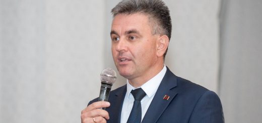 Вадим Красносельский победил на выборах президента Приднестровья