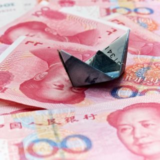 В 2017 году в Пекине ждут оттока валюты, борьбы в КПК и напастей от Трампа.