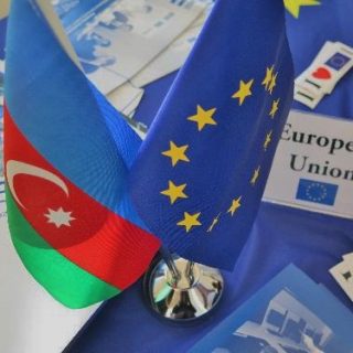 Европейский союз и Азербайджан приступят в ближайшее время к обсуждению проекта нового соглашения о стратегическом партнерстве.