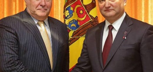Замглавы МИД РФ Григорий Карасин посетил Кишинев перед запланированной на 17 марта встречей президентов России и Молдавии.