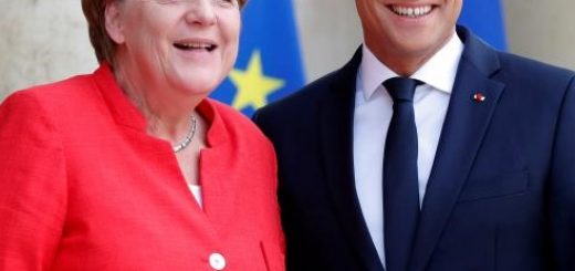 Меркель и Макрон