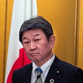 Глава МИД Японии Мотэги