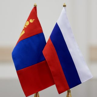 Монголия и Россия