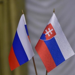 Россия и Словения