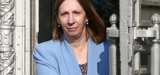 Посол США в РФ Линн Трейси