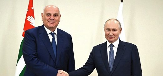Путин и Бжания
