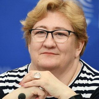 заведующая сектором Центра постсоветских исследований ИМЭМО им. Е.М. Примакова РАН Елена Кузьмина