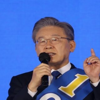 Ли Чжэ Мён избран президентом Южной Кореи
