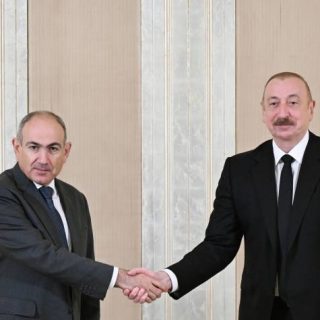 Алиев и Пашинян