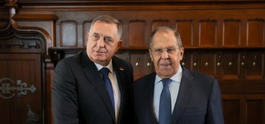 Додик и Лавров