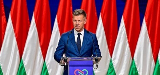 Петер Мадьяр