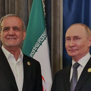 Путин и Пезешкиан