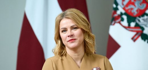 Эвика Силиня