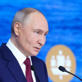 Путин